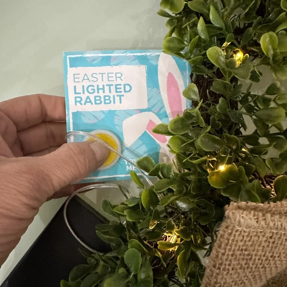 🌸NEW Greenery Wreath Easter Bunny Wreath with Lights